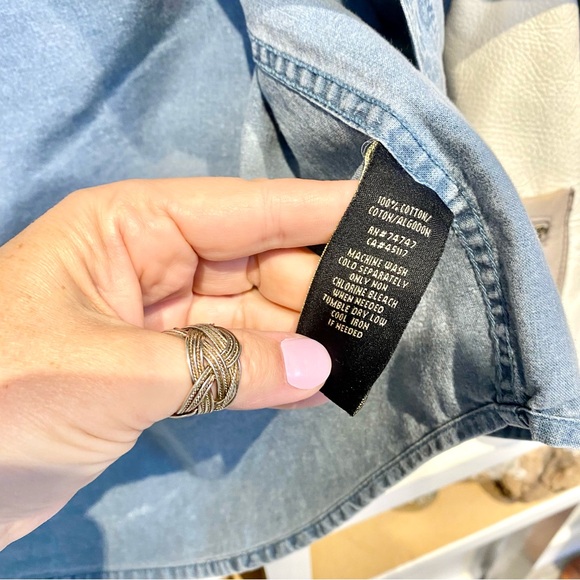 Upcycled Wildlife 🫎 boho boyfriend shirt/shacket w country farmhouse cabin vibe - Picture 13 of 13